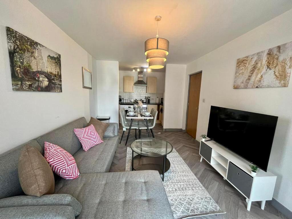 Luxury 02 Academy City Centre 2 Bed Apartment Mailbox Bullring Leisure & Families Birmingham Luaran gambar