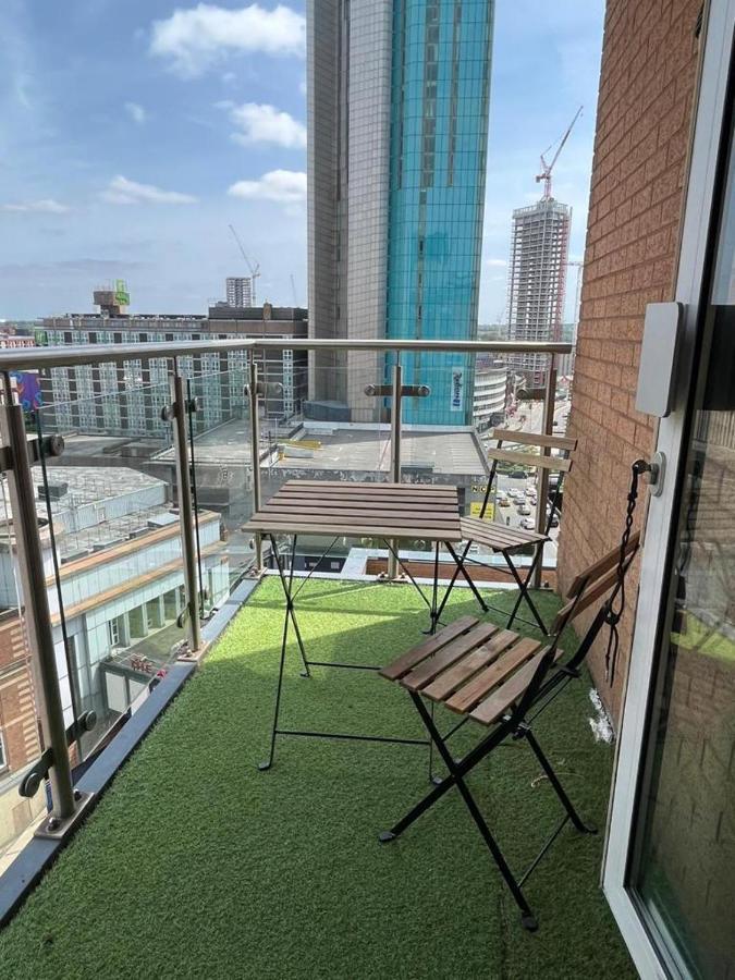 Luxury 02 Academy City Centre 2 Bed Apartment Mailbox Bullring Leisure & Families Birmingham Luaran gambar